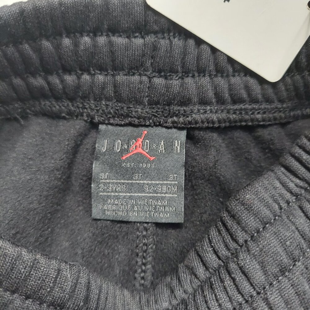 NWT Jordan Jogger Sweatpants Black Size 3T - Picture 4 of 4